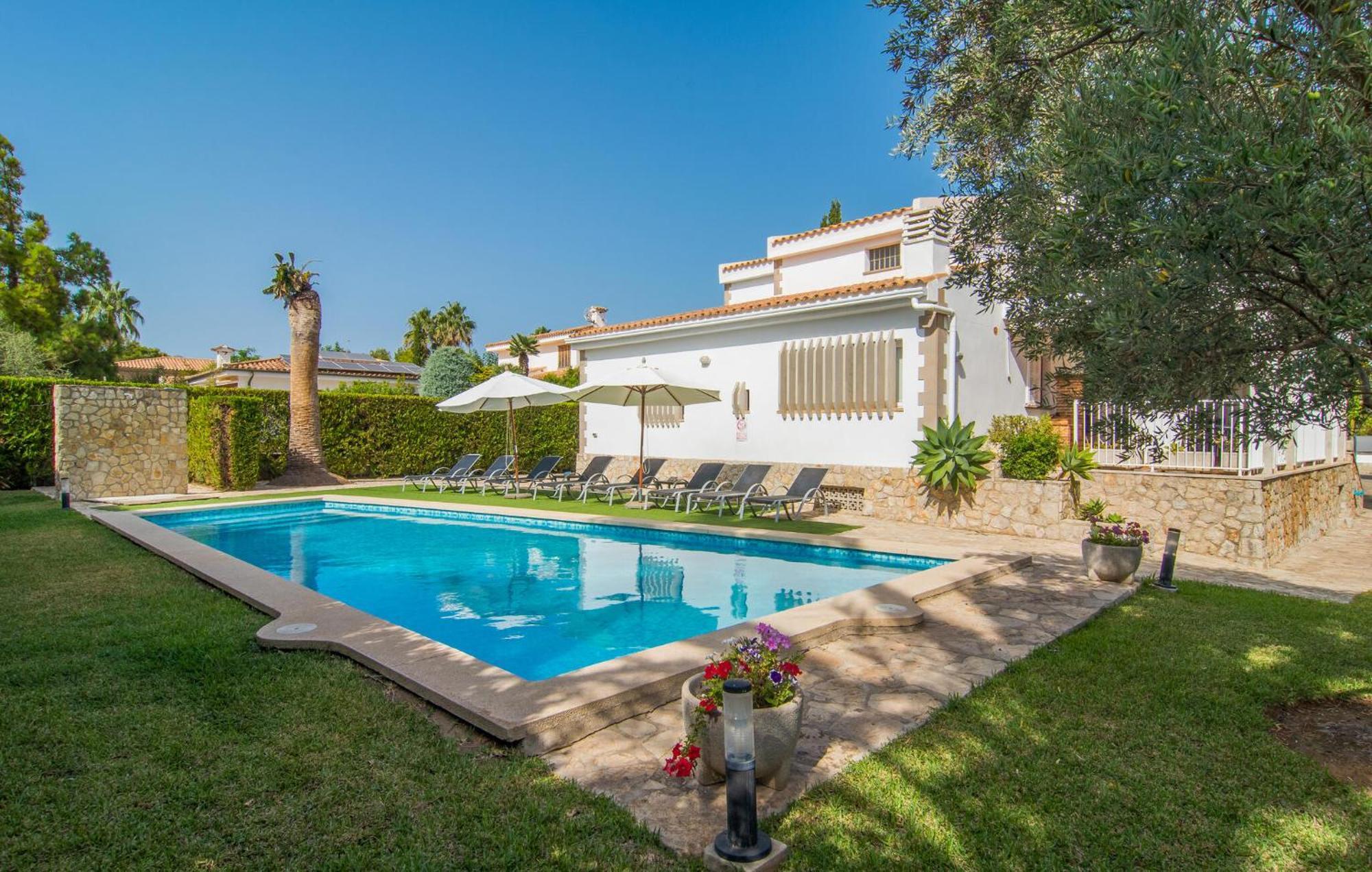 4 Bedroom Beautiful In * Pollença