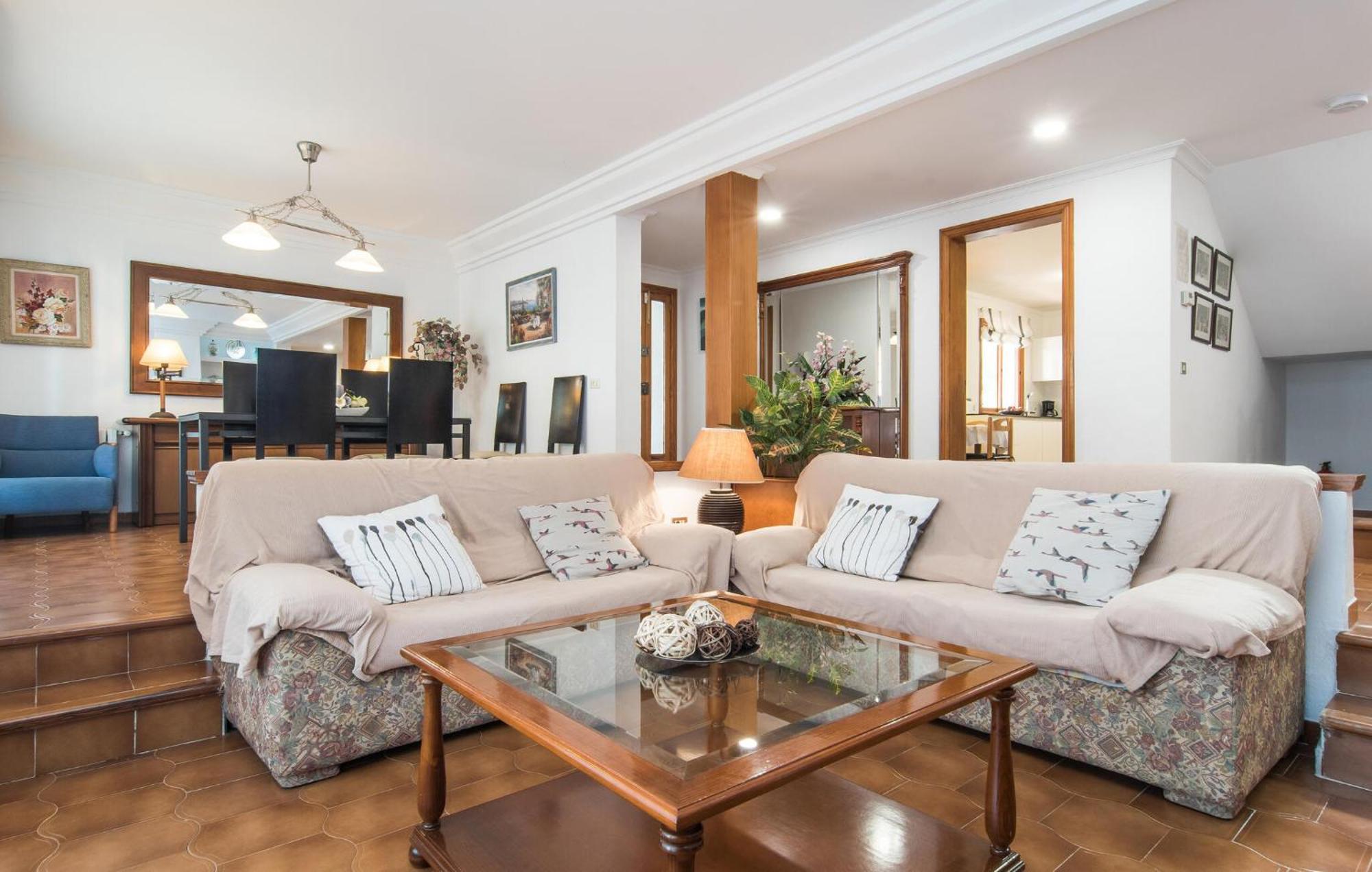 4 Bedroom Beautiful In * Pollença