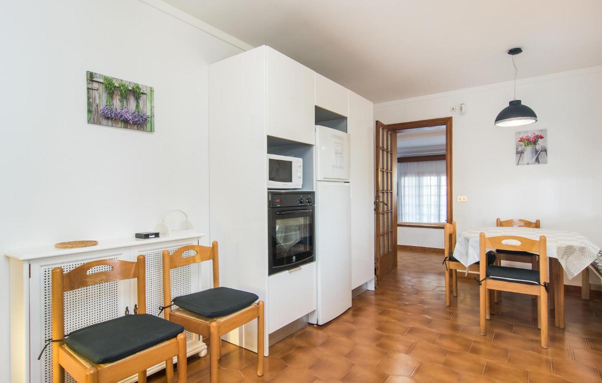 Ferienhaus 4 Bedroom Beautiful In *