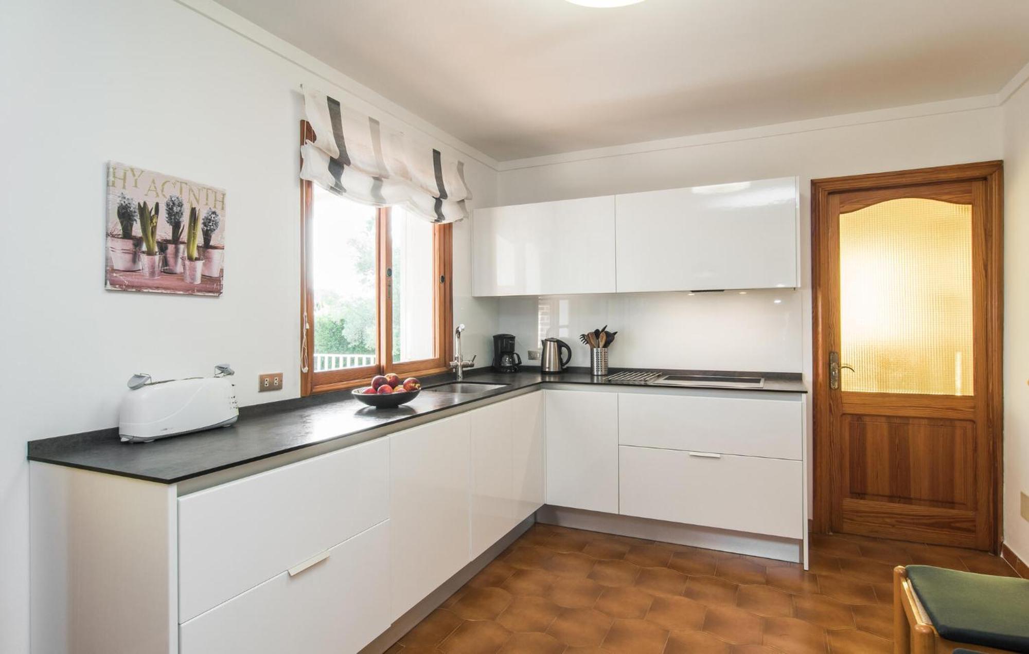 4 Bedroom Beautiful In Pollença